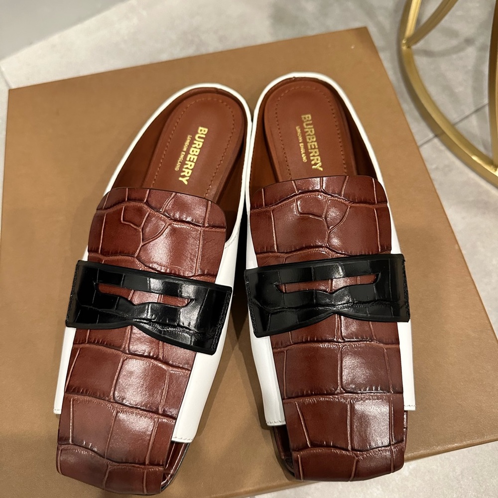 Tri-tone loafers mules Burberry
